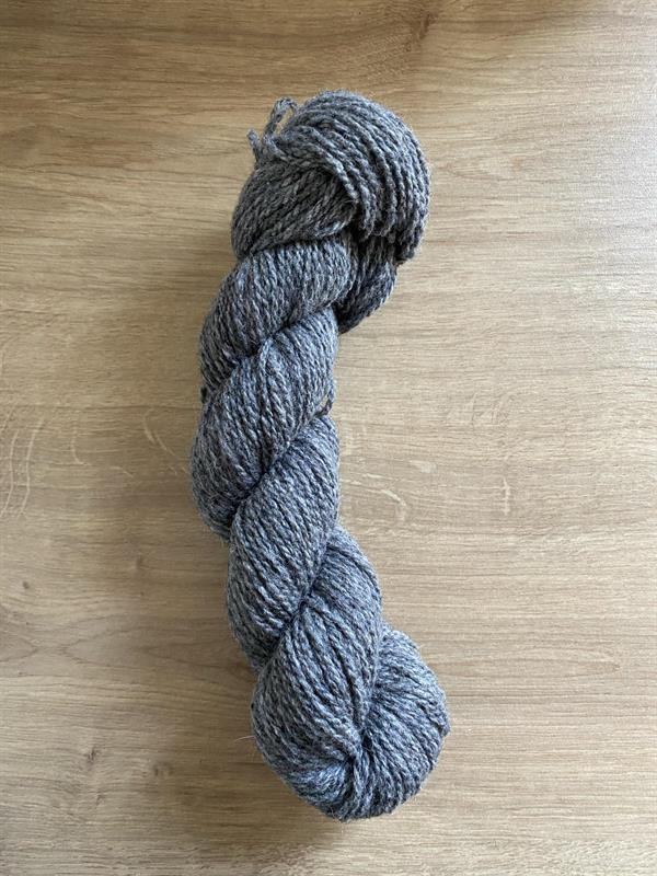 Nippy Squirrel Skein